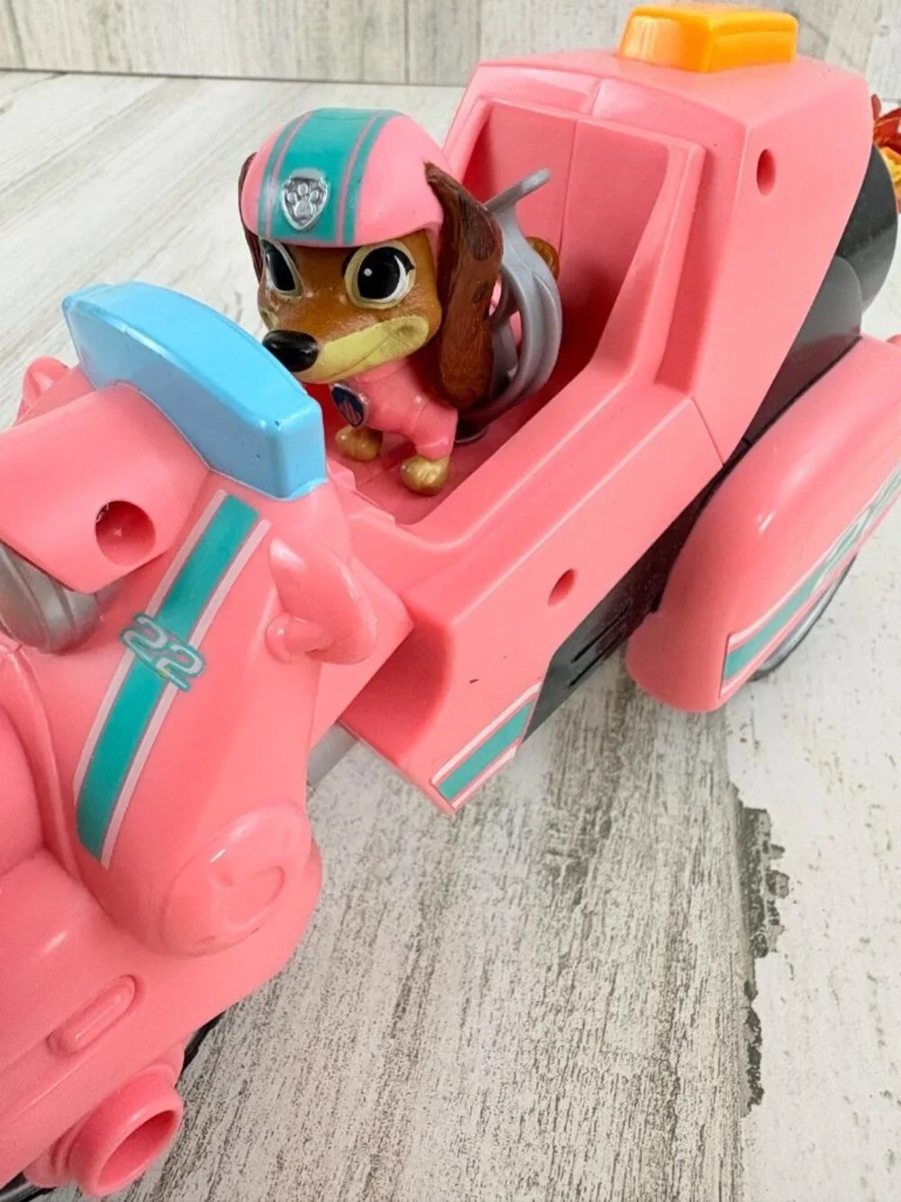 Paw Patrol Liberty Dachshund Action Figure With Motorcycle